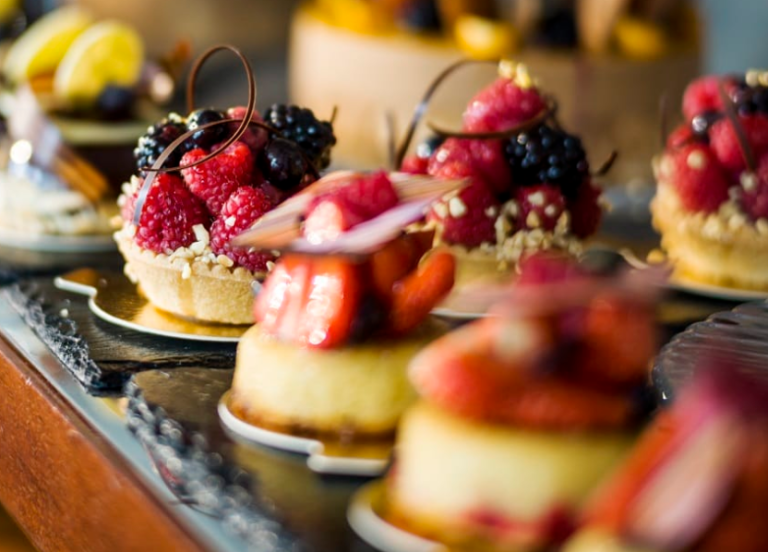 From Croissants to Cakes: Our Handpicked Guide to Bakeries